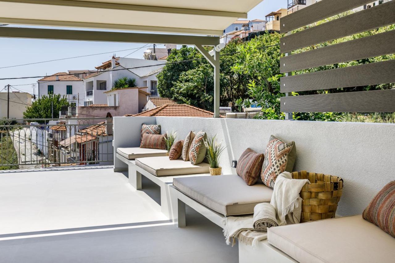 Breezy Rooftop House Skopelos Town Exterior foto